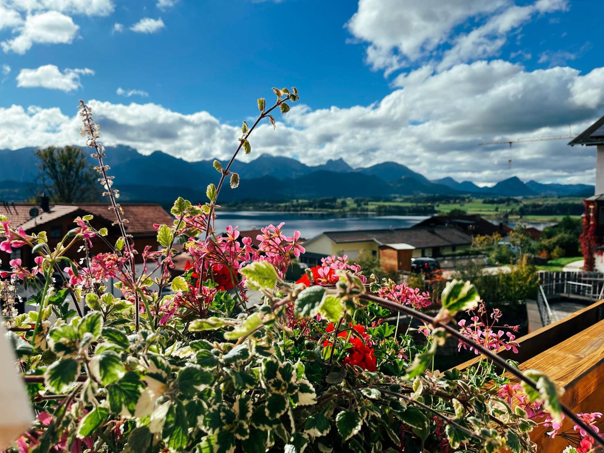 Bio- und Wellnesshotel Eggensberger Füssen Exterior foto